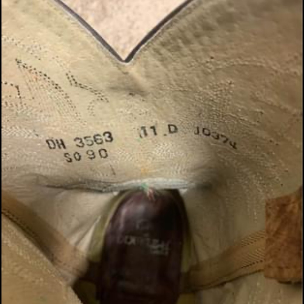 Men’s cowboy boots